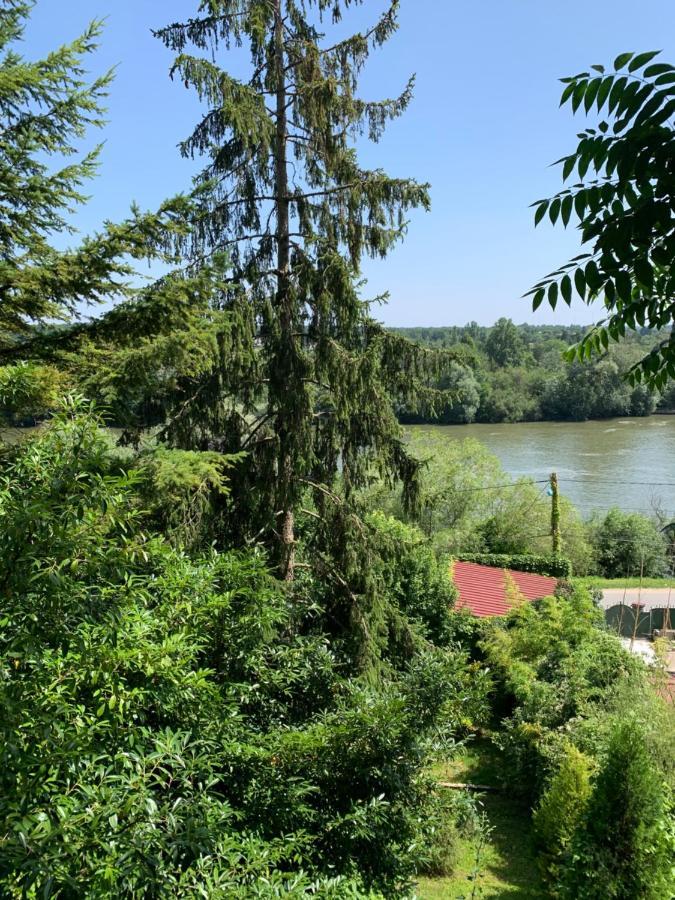 Chalet En Bord De Seine Le Coudray-Montceaux Exterior foto